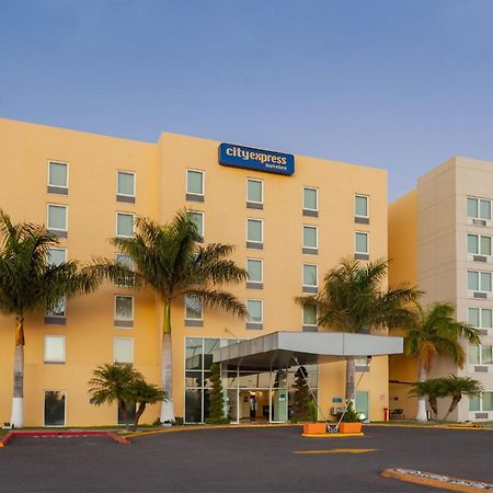 City Express By Marriott Celaya Parque エクステリア 写真